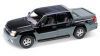 Игрушка модель машины 1:18 2001 CHEVROLET AVALANCHE.